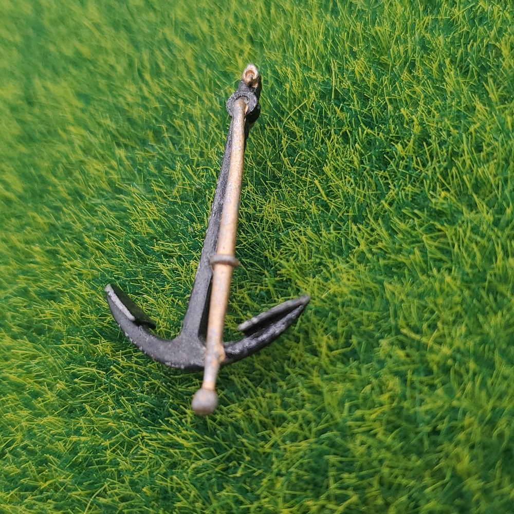 Miners Axe Pendant P338 - Picture 2 of 4